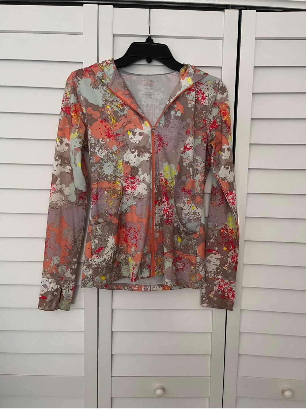 Reel Legends Hooded Windbreaker Jacket Womens Size XS Paint Splatter Full Zip